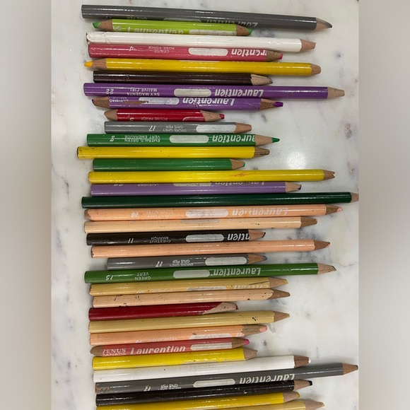 Large Lot of 113 Vintage Laurentien Coloured Pencils Crayons Art Pencils Canada - Picture 4 of 5